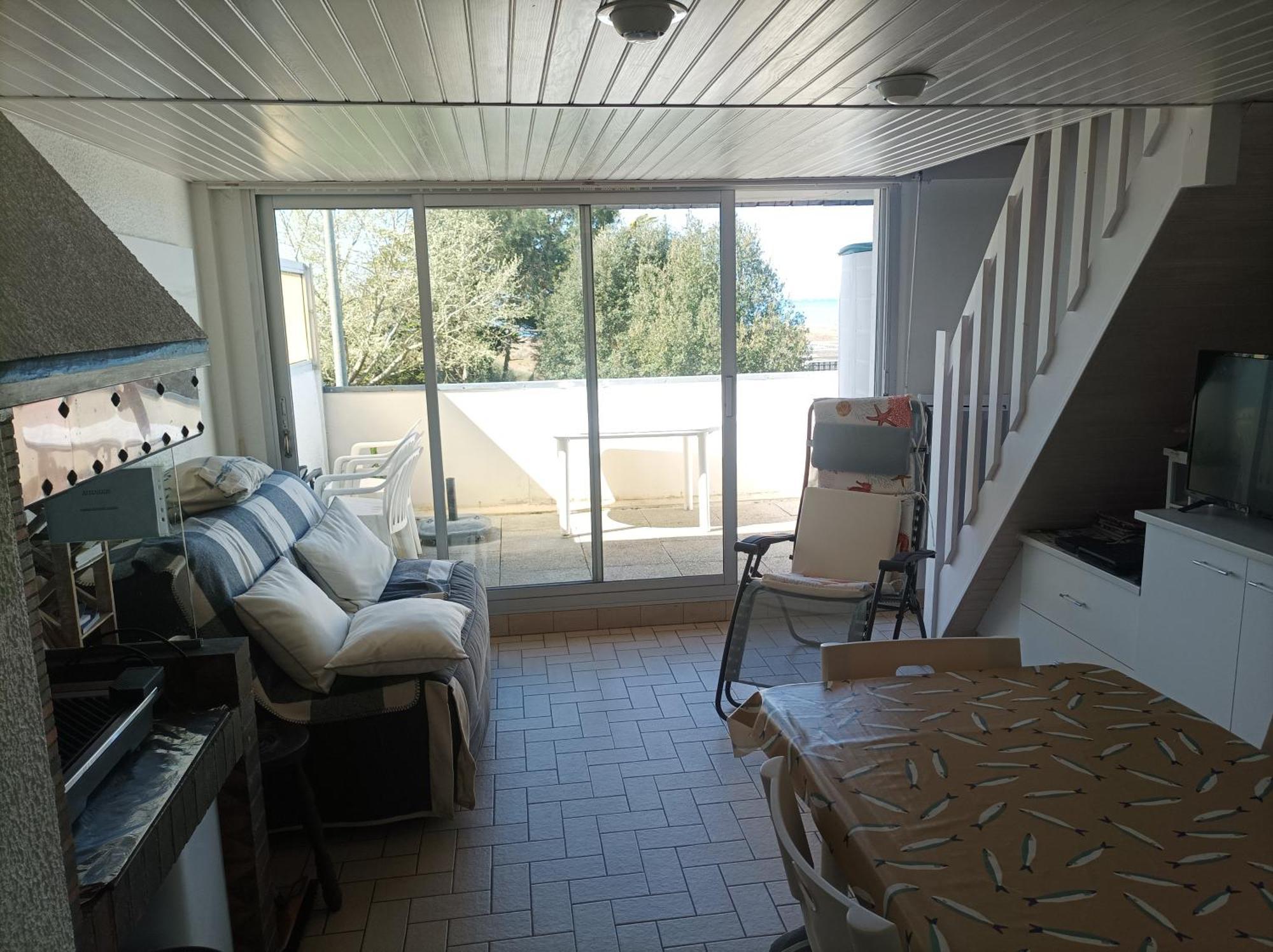 סן-ג'ילדה-דה-רוס Appartement Vue Mer Exceptionnelle A 100M Tres Belle Plage מראה חיצוני תמונה